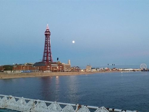 Madeira Hotel Blackpool Buitenkant foto